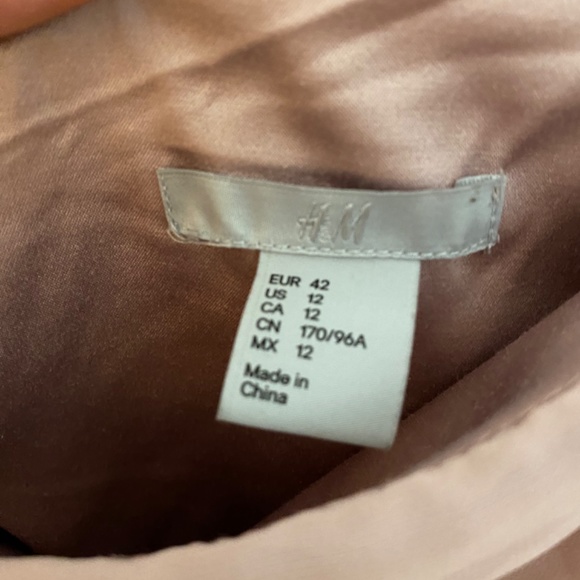 Light Pink Dress H&M - Picture 2 of 4